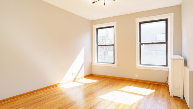 Foto del edificio - 1217 W Lunt Ave