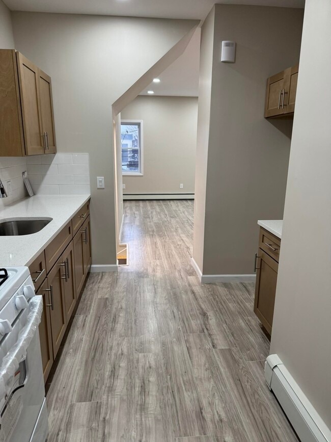 Building Photo - 7506 4th Ave