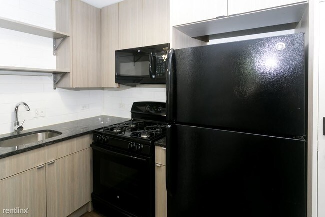 Foto del edificio - 4875 N Magnolia Ave