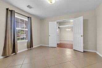 Building Photo - 10906 Cayman Mist Dr