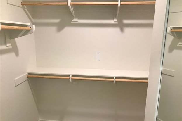 Building Photo - 2320 Nolita-