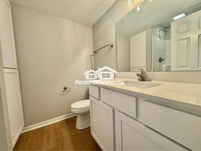 Foto del edificio - 1006 Polk St