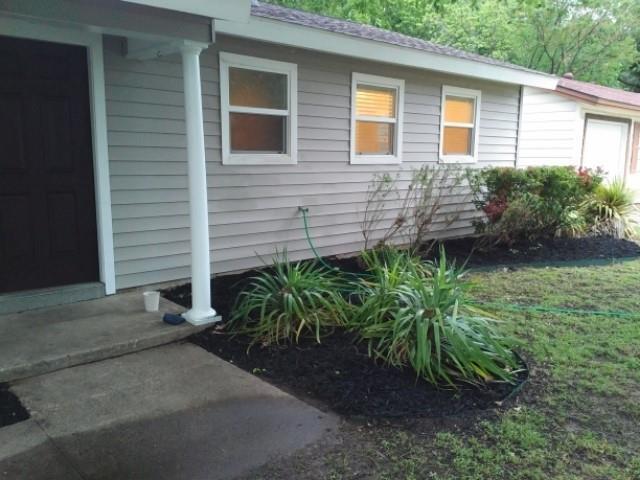 Building Photo - 822 Milam Dr