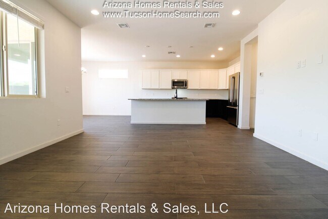 Foto del edificio - 4 br, 2.5 bath House - 10373 E Painted Tur...