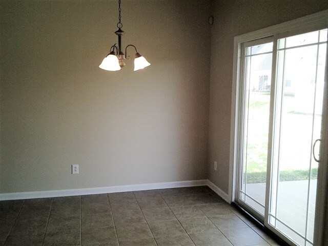 Building Photo - 5441 Sabin Court