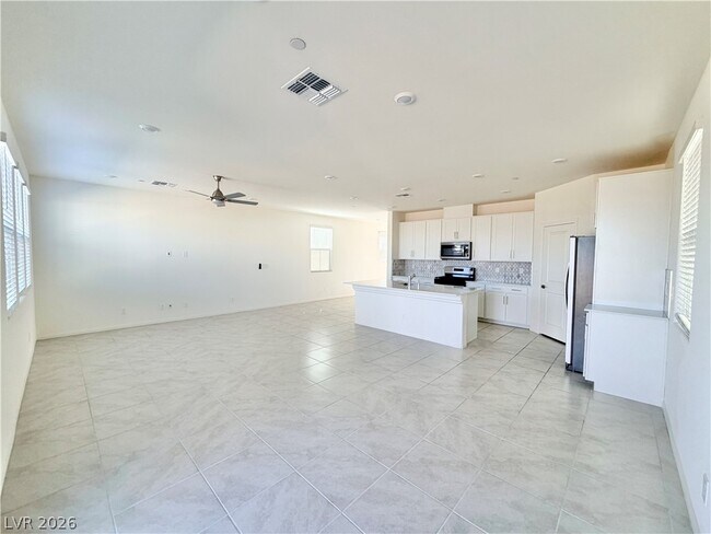 Foto del edificio - 3732 Frattina Ave