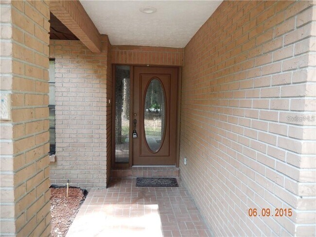 Foto del edificio - 8925 Quail Run Dr