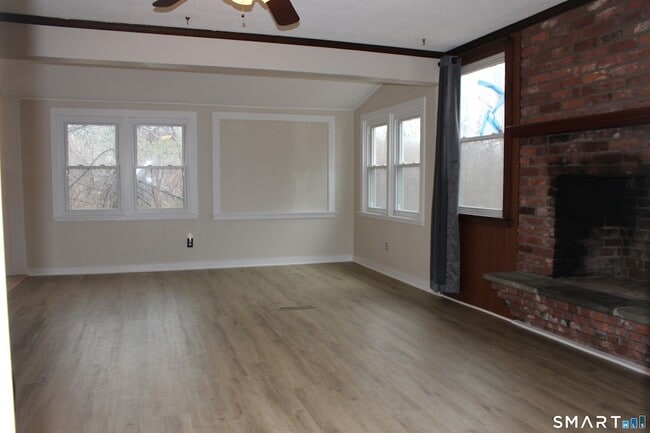 Building Photo - 38 Covey Rd