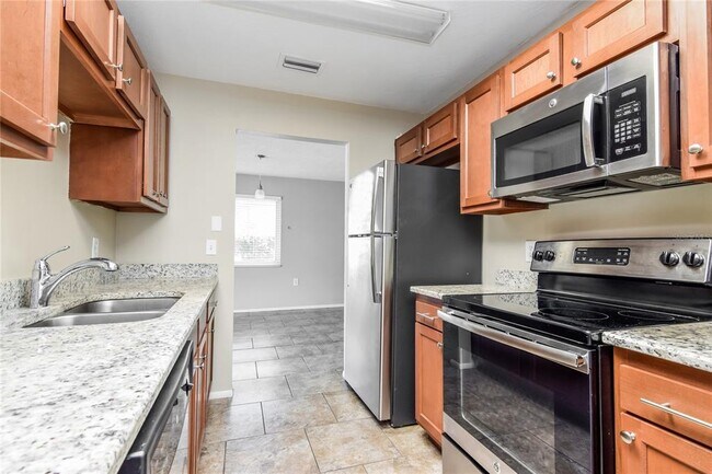 Foto del edificio - 7652 Atherton Ave