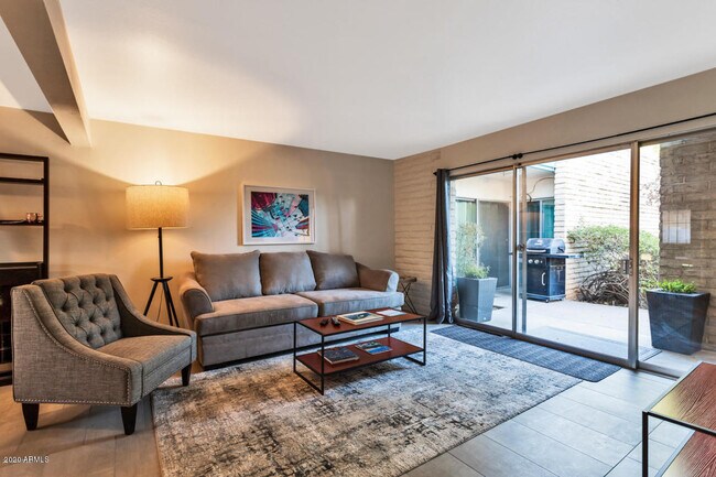 Foto del edificio - 3629 E Turney Ave