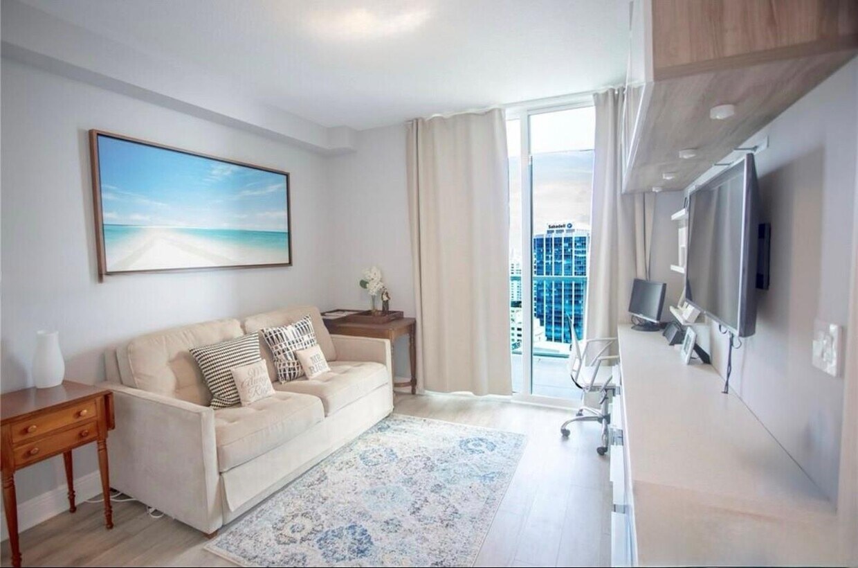 Foto principal - 1250 S Miami Ave