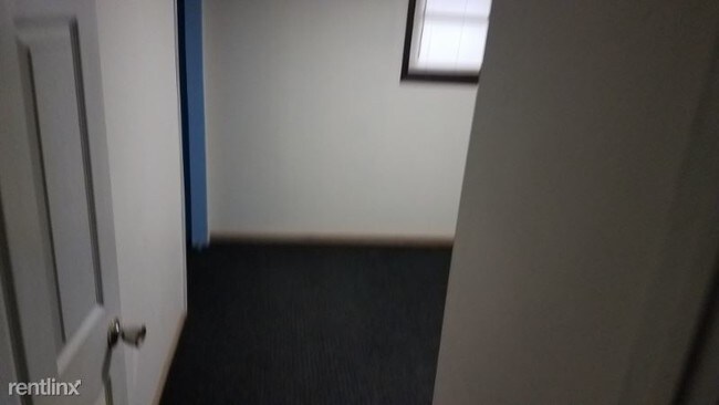 Building Photo - 1 br, 1 bath Apartment - 4355 N 90th St