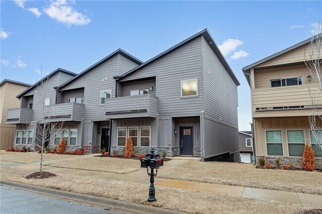 Building Photo - 2220 W Million Ln