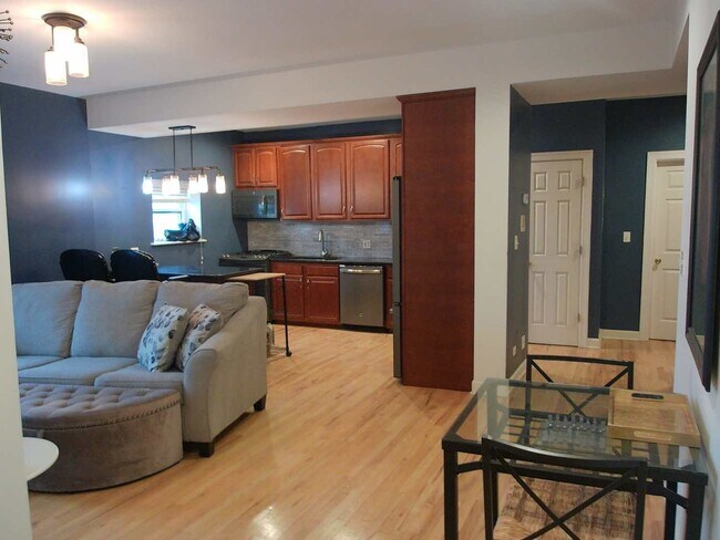 Foto del edificio - 6324 S Kimbark Ave