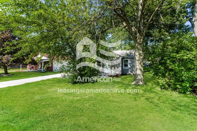 Building Photo - 16550 Ziegler St