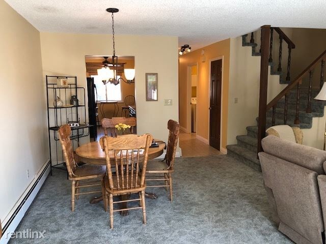 Building Photo - 3 br, 2.5 bath Condo - 1436 Adriel Drive