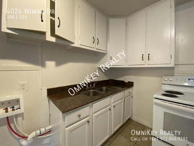 Foto del edificio - 4024 Wiman Dr