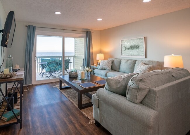 Photo - OCEANFRONT GETAWAY OFF-SEASON MONTHLY RENTAL Apartment