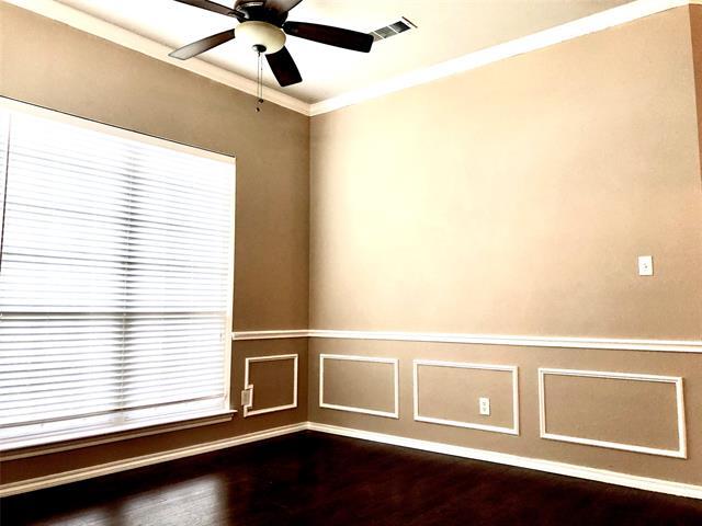 Foto del edificio - 1216 Badbury Ln