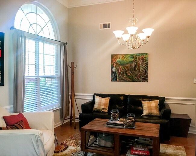 Foto del edificio - 1067 Blackfoot Dr