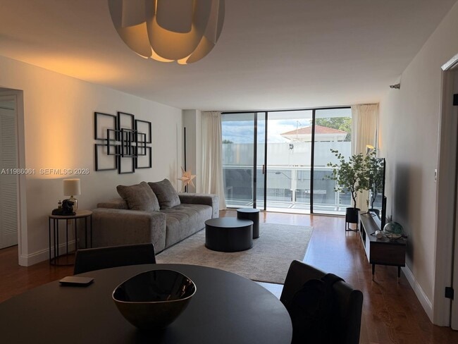 Foto del edificio - 20505 E Country Club Dr