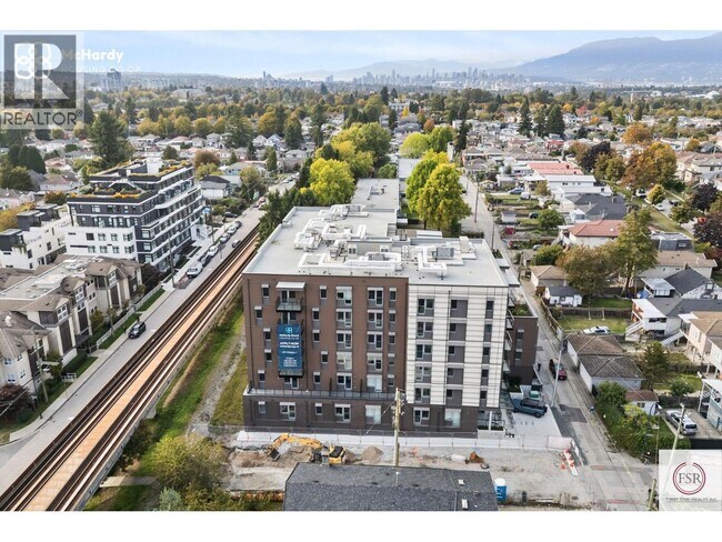 Photo du bâtiment - 5085 McHardy St