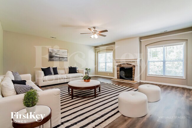Foto del edificio - 3253 Groveshire Dr