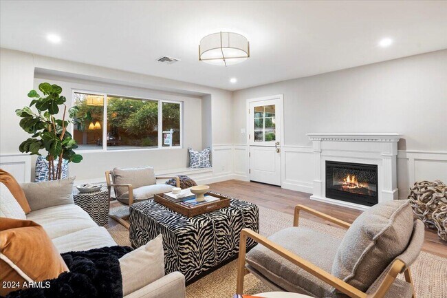 Foto del edificio - 8638 E Highland Ave