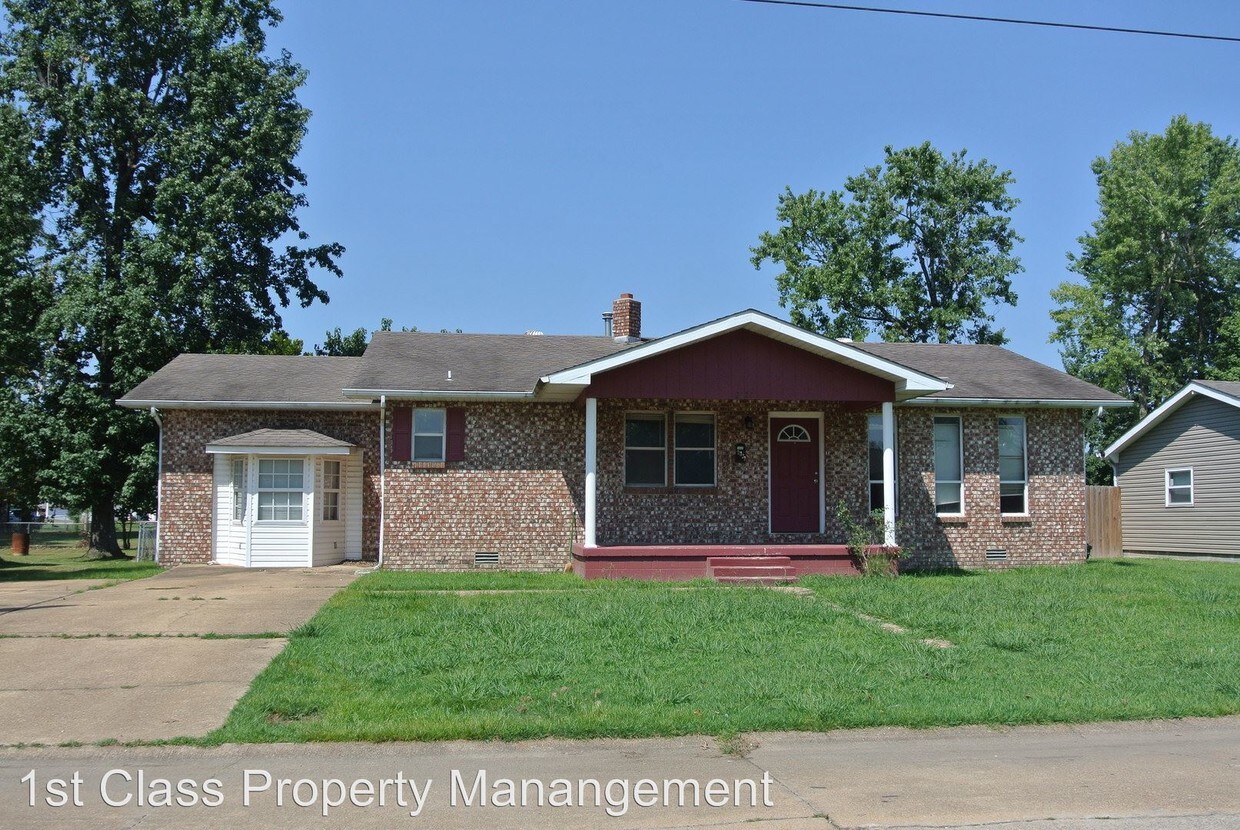 2327 Kentucky Ave, Poplar Bluff, MO 63901 - House Rental in Poplar