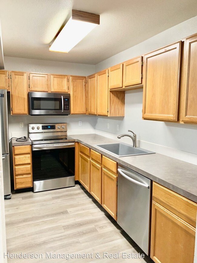 Building Photo - 2 br, 2.5 bath House - 705 Apple Ct.