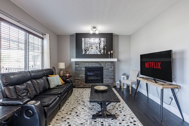 Photo du bâtiment - 3573 Cherry Landing SW