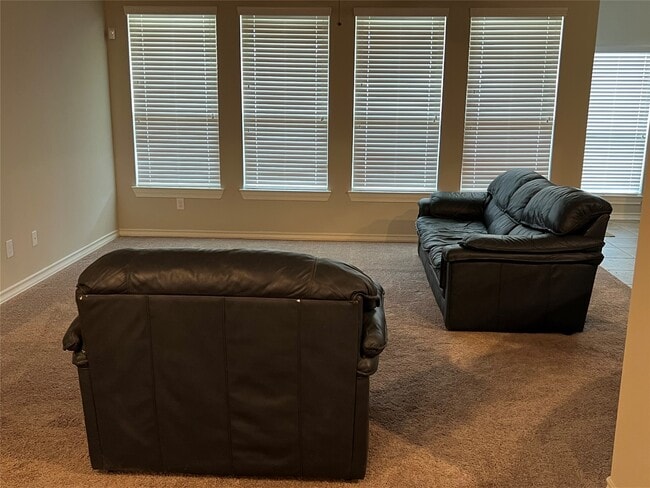 Foto del edificio - 3522 Christopher Dr