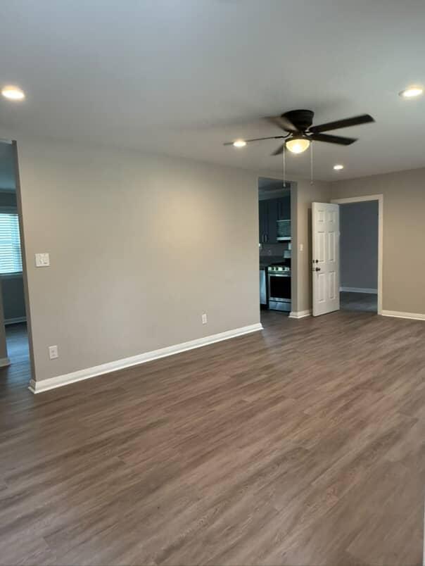 Foto del edificio - 2120 Glynnwood Dr