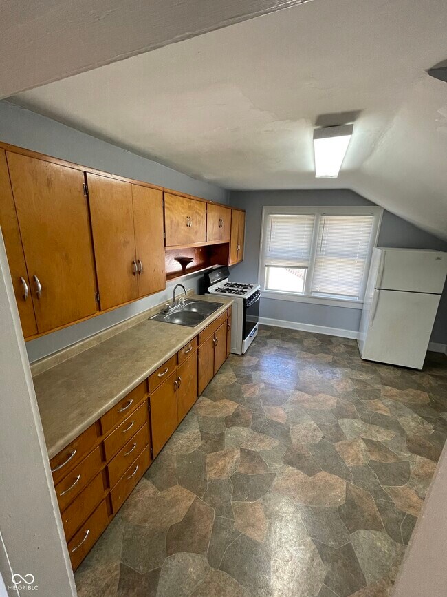 Foto del edificio - 1604 W 15th St