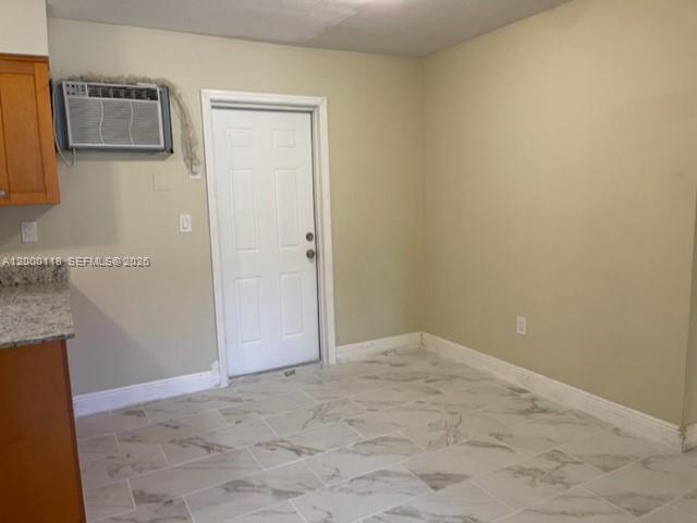 Foto del edificio - 7601 Venetian St