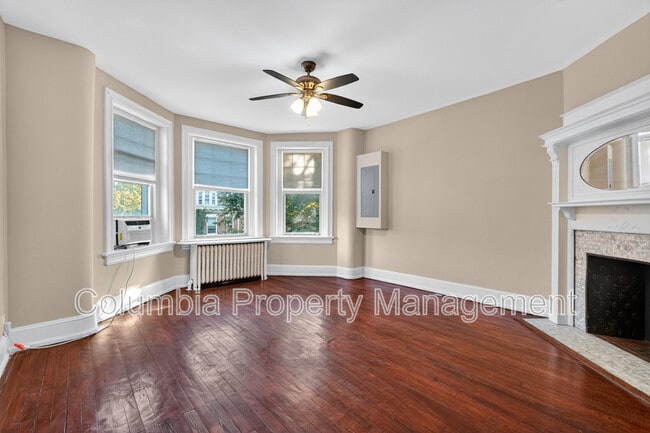 Building Photo - 1707 Kilbourne Pl NW