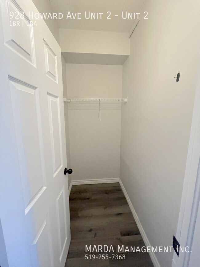 Photo du bâtiment - MODERN 1 BED/1 BATH MAIN FLOOR UNIT + HYDRO