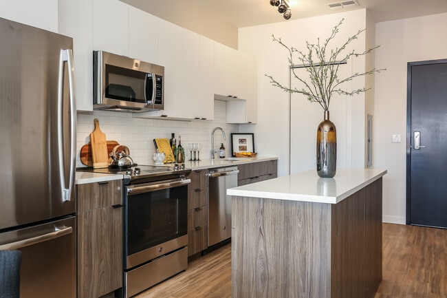 Foto del interior - Arterra KC Alton Collection