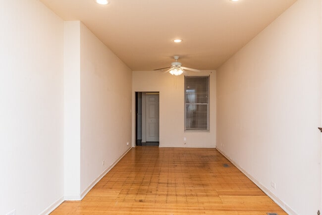 Building Photo - 2739 N Hampden Ct