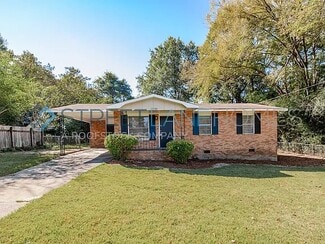 Building Photo - 1288 Rosewood Dr