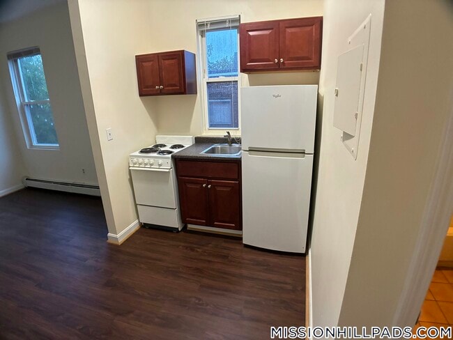 Building Photo - 59 S Huntington Ave