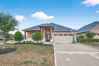 Building Photo - 219 Verde Lake Way