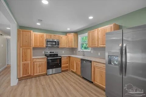 Foto del edificio - 3390 Montecito Blvd