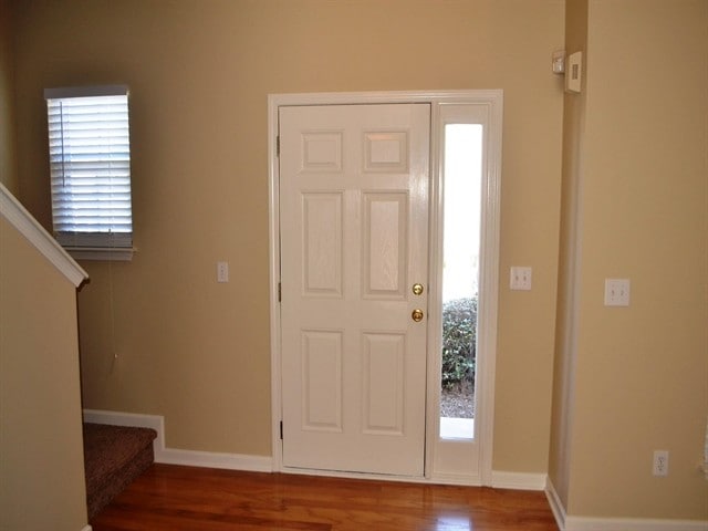 Building Photo - 720 Waterbrook Ln