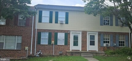 Building Photo - 137 Little River Dr