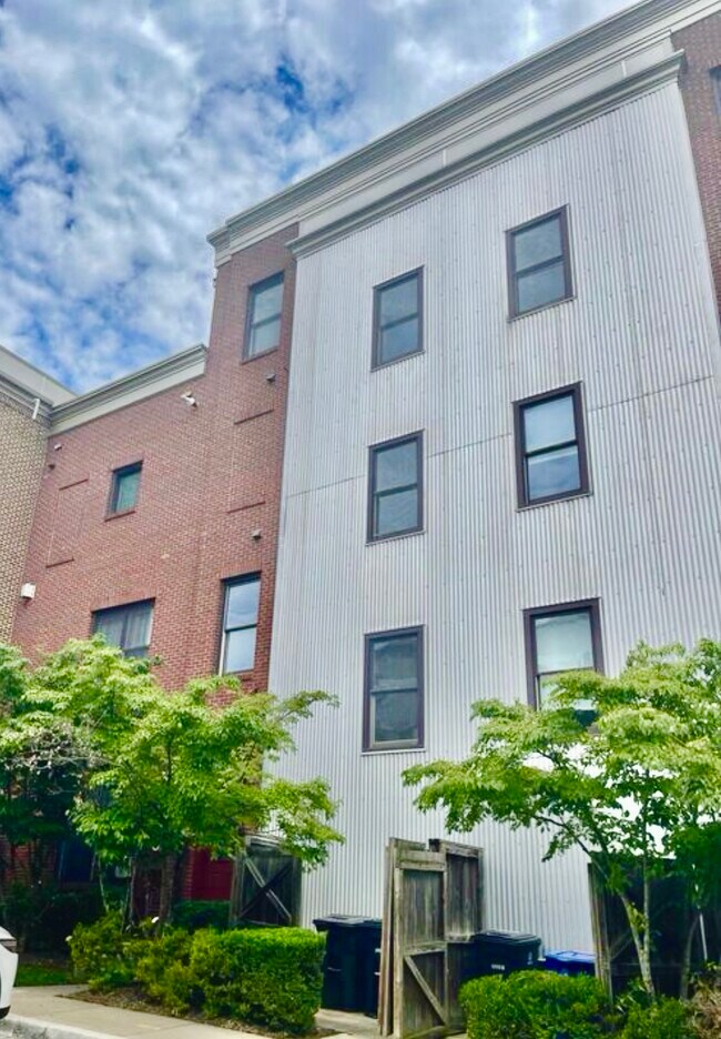 Foto del edificio - 5610 Baltimore Ave