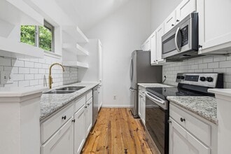 Building Photo - 1616 Kipling St