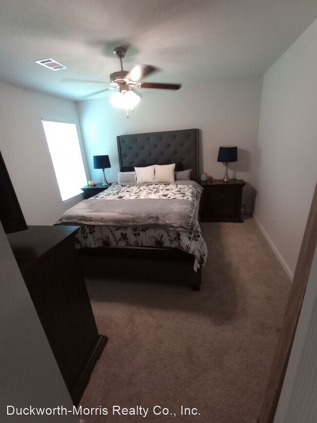 Foto del edificio - 3 br, 2 bath House - 12521 Waterbury Run