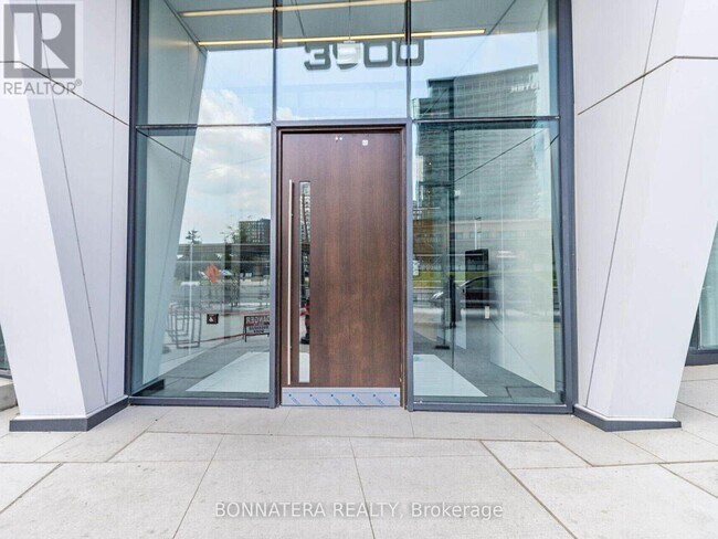 Photo du bâtiment - 3900 Confederation Pkwy