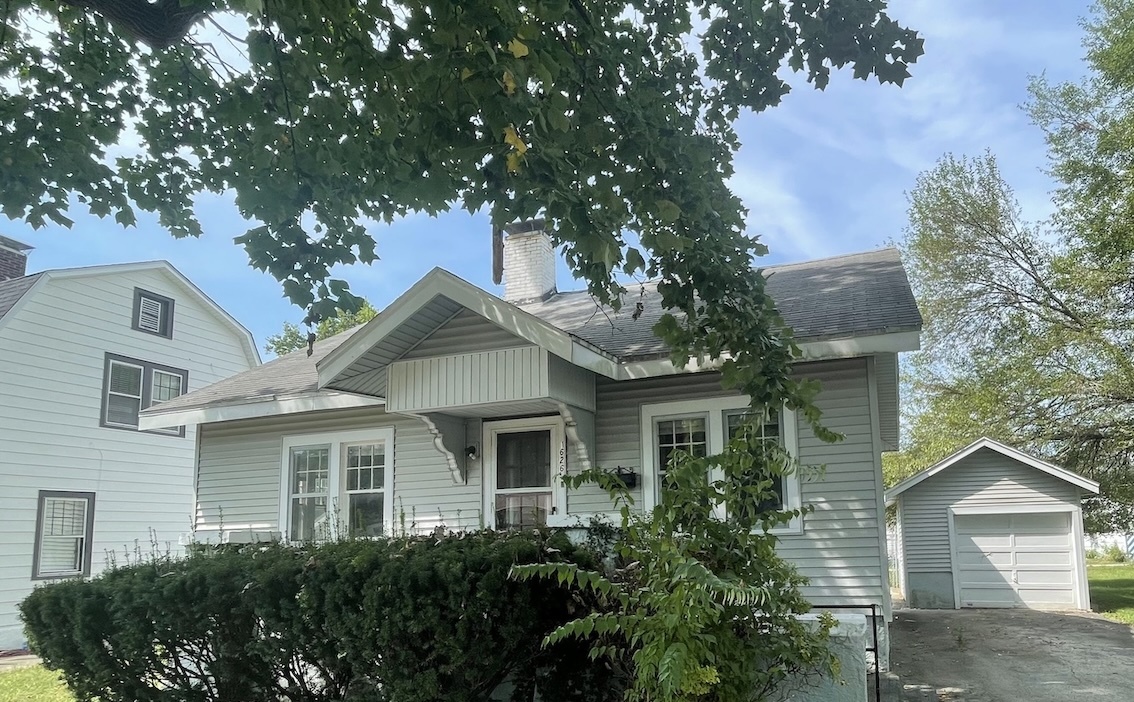 Primary Photo - 1626 N Franklin St